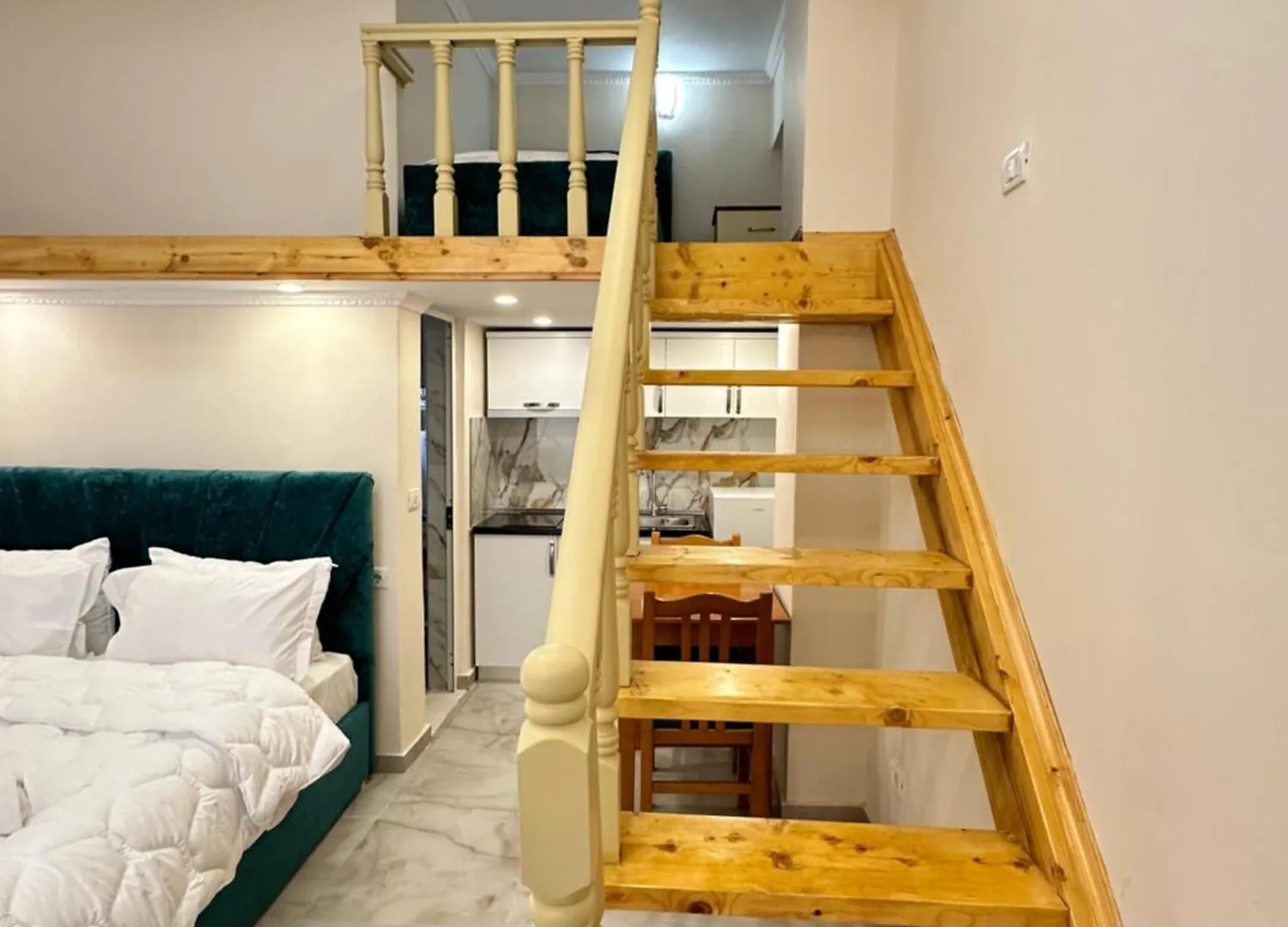 מלון Troy Aparthotel דורס