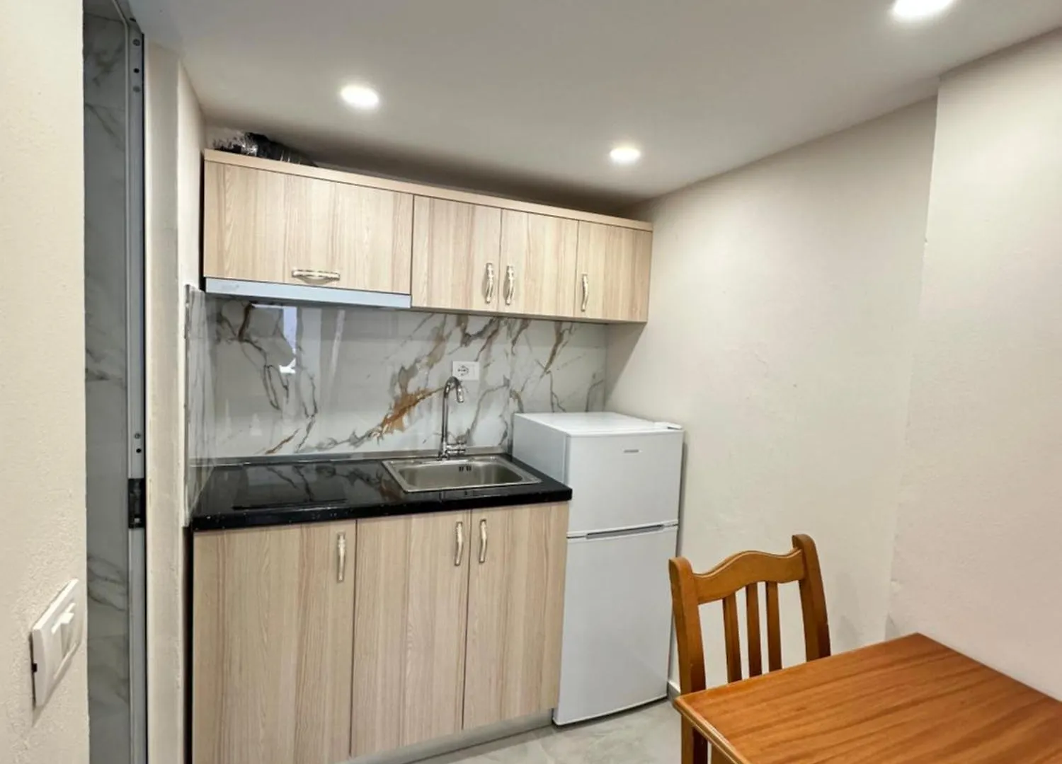 Troy Aparthotel דורס