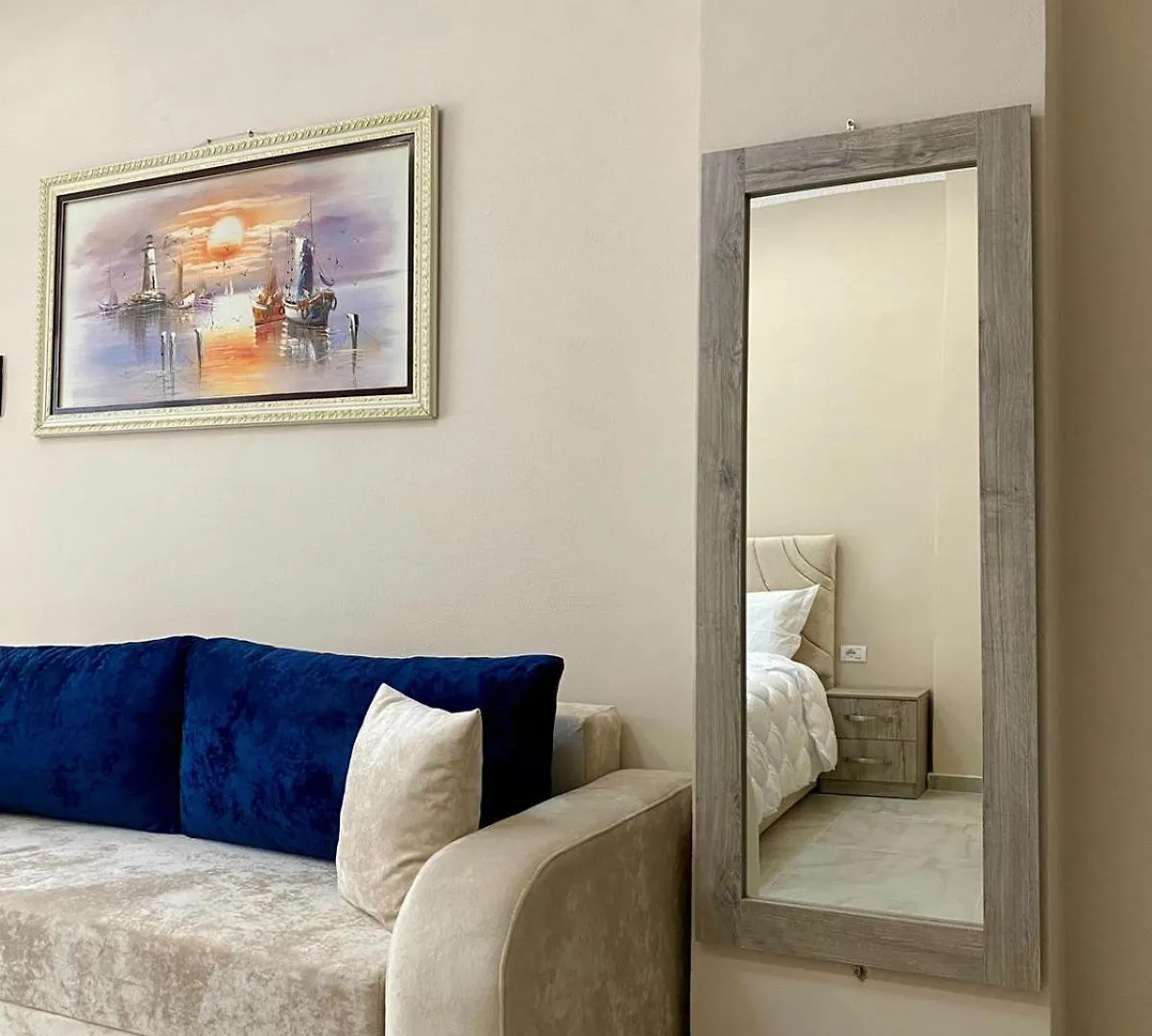 Troy Aparthotel דורס 0*,  אלבניה